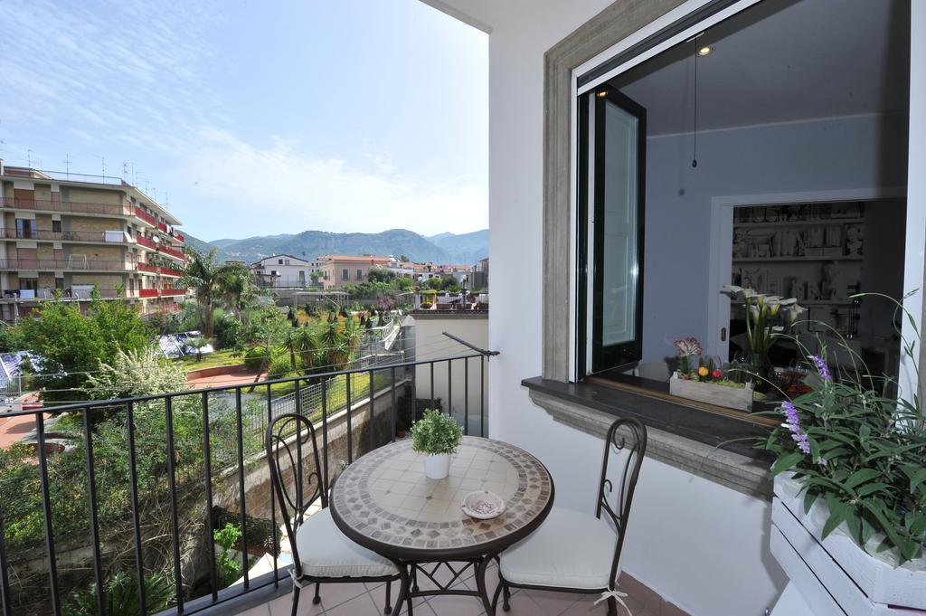 Victor'S House Apartment Сант'Агнело Стая снимка
