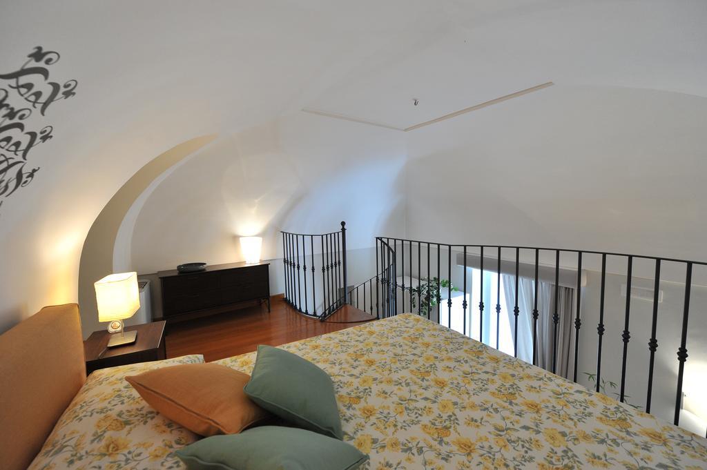 Victor'S House Apartment Сант'Агнело Екстериор снимка