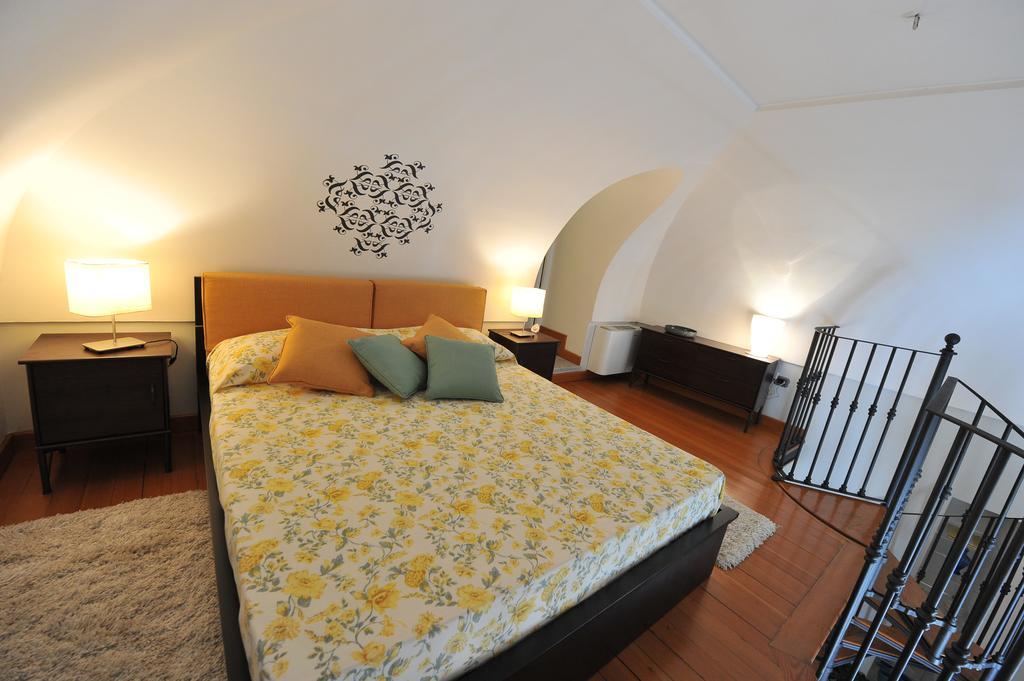 Victor'S House Apartment Сант'Агнело Екстериор снимка